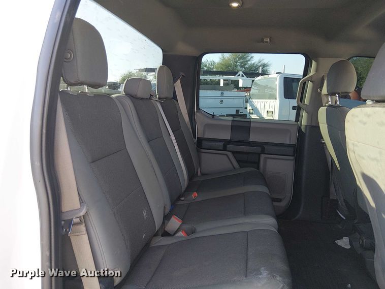 image for item EE4992 2019 Ford F150 SuperCrew pickup truck