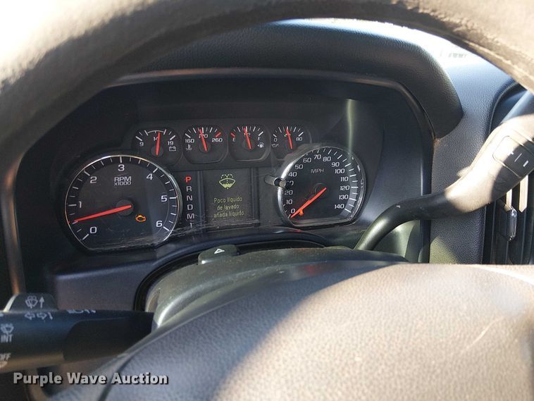 image for item EE4994 2015 Chevrolet Silverado 2500HD Double Cab pickup truck