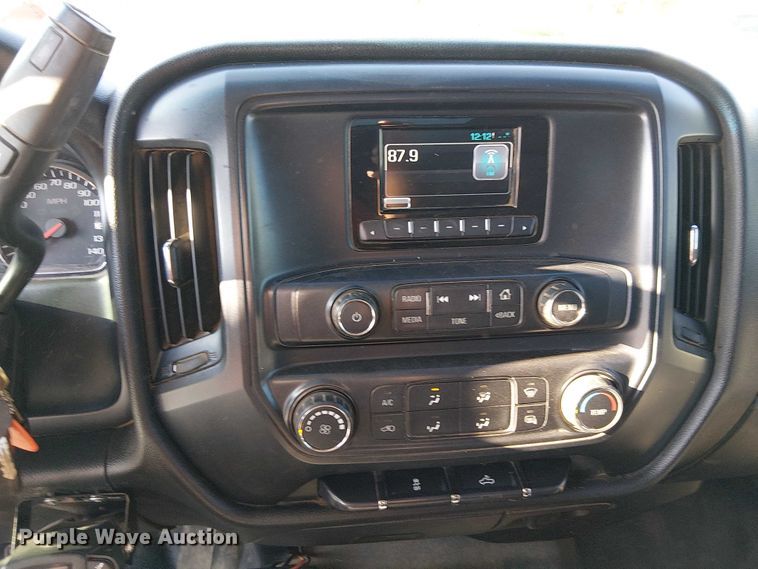 image for item EE4994 2015 Chevrolet Silverado 2500HD Double Cab pickup truck