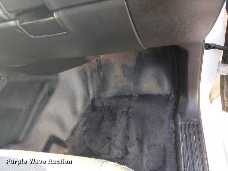 image for item EE4994 2015 Chevrolet Silverado 2500HD Double Cab pickup truck