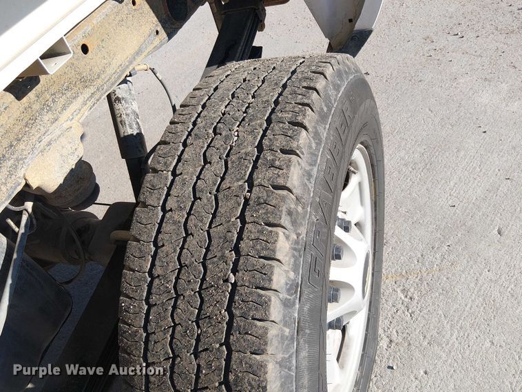 image for item EE4994 2015 Chevrolet Silverado 2500HD Double Cab pickup truck