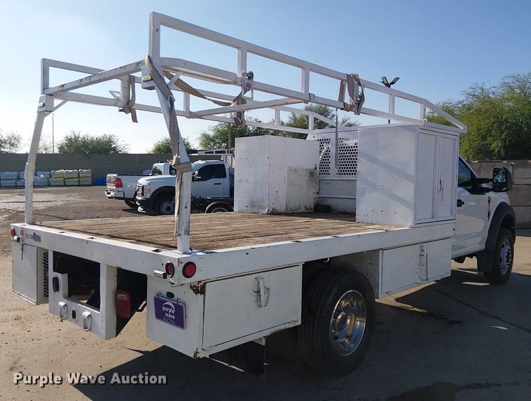 image for item EE4995 2021 Ford F450 Super Duty flatbed truck