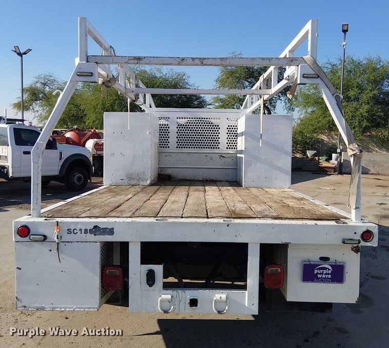 image for item EE4995 2021 Ford F450 Super Duty flatbed truck