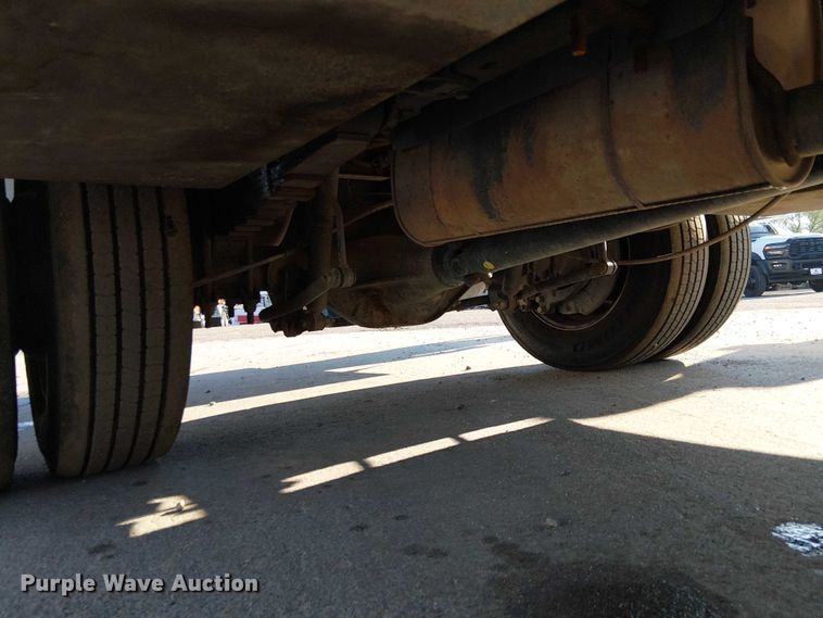 image for item EE4995 2021 Ford F450 Super Duty flatbed truck