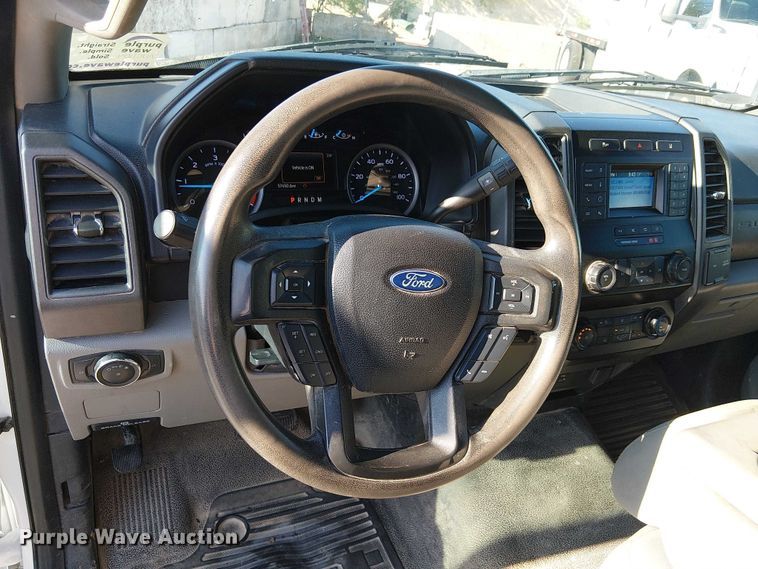 image for item EE4995 2021 Ford F450 Super Duty flatbed truck