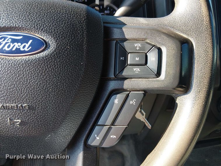 image for item EE4995 2021 Ford F450 Super Duty flatbed truck