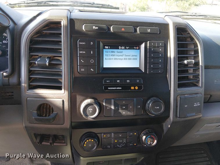 image for item EE4995 2021 Ford F450 Super Duty flatbed truck