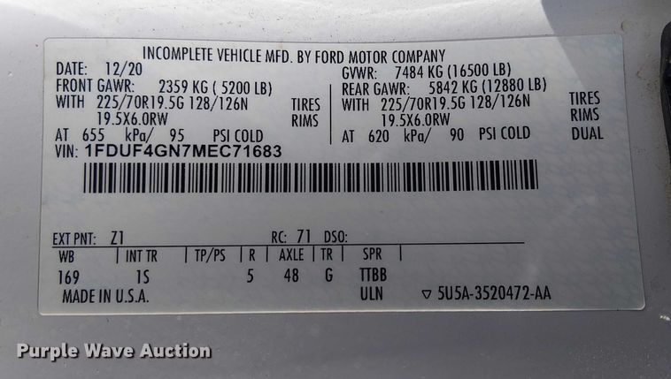 image for item EE4995 2021 Ford F450 Super Duty flatbed truck