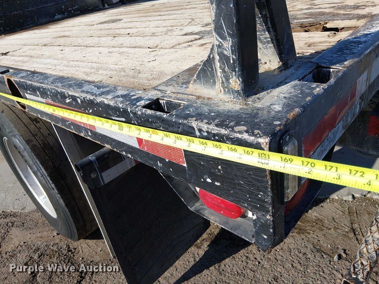 image for item EE4996 2016 Ford F750 flatbed truck