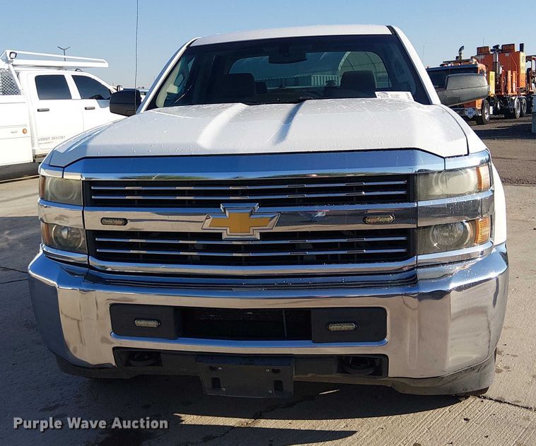 image for item EE4997 2016 Chevrolet Silverado 2500HD Double Cab pickup truck