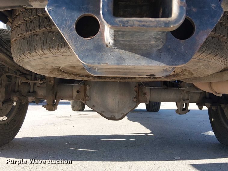 image for item EE4997 2016 Chevrolet Silverado 2500HD Double Cab pickup truck