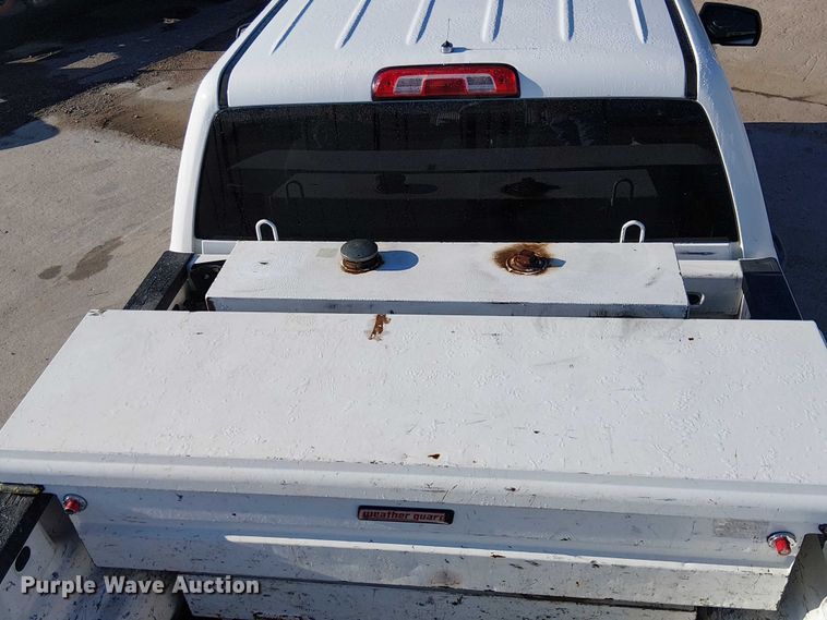 image for item EE4997 2016 Chevrolet Silverado 2500HD Double Cab pickup truck