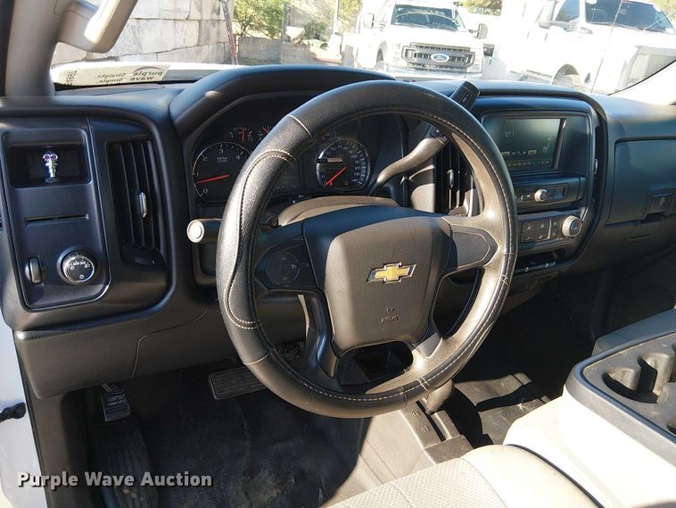 image for item EE4997 2016 Chevrolet Silverado 2500HD Double Cab pickup truck