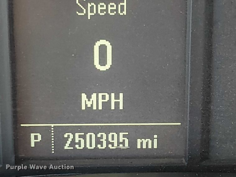 image for item EE4997 2016 Chevrolet Silverado 2500HD Double Cab pickup truck