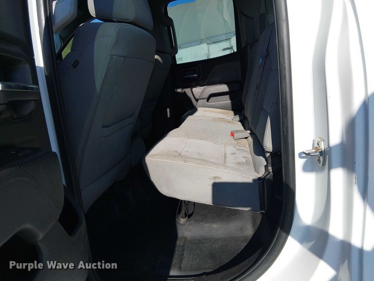 image for item EE4997 2016 Chevrolet Silverado 2500HD Double Cab pickup truck