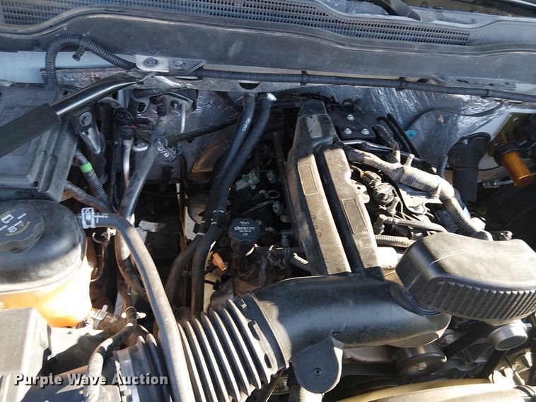 image for item EE4997 2016 Chevrolet Silverado 2500HD Double Cab pickup truck