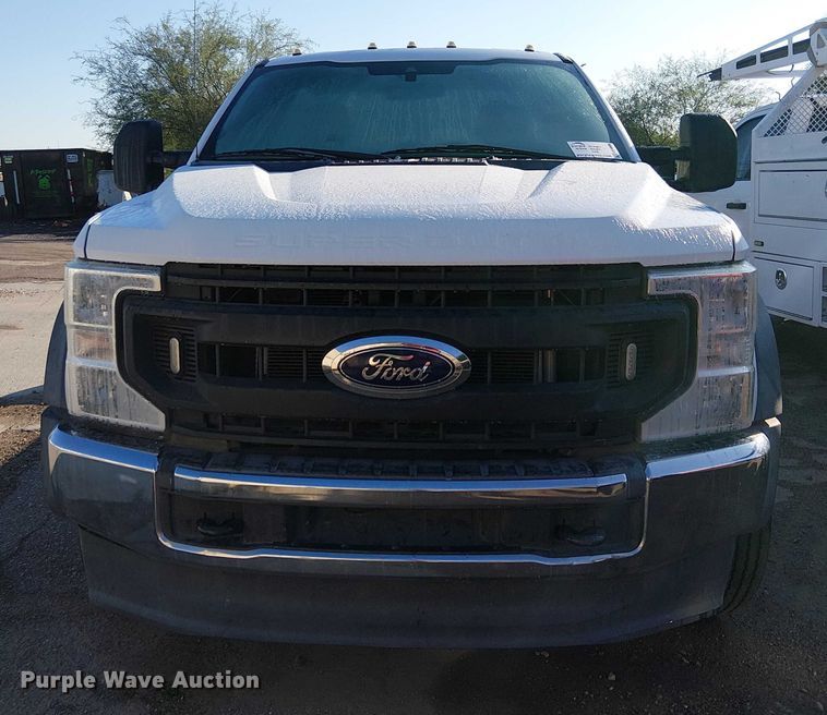 image for item EE4998 2021 Ford F450 Super Duty truck cab and chassis