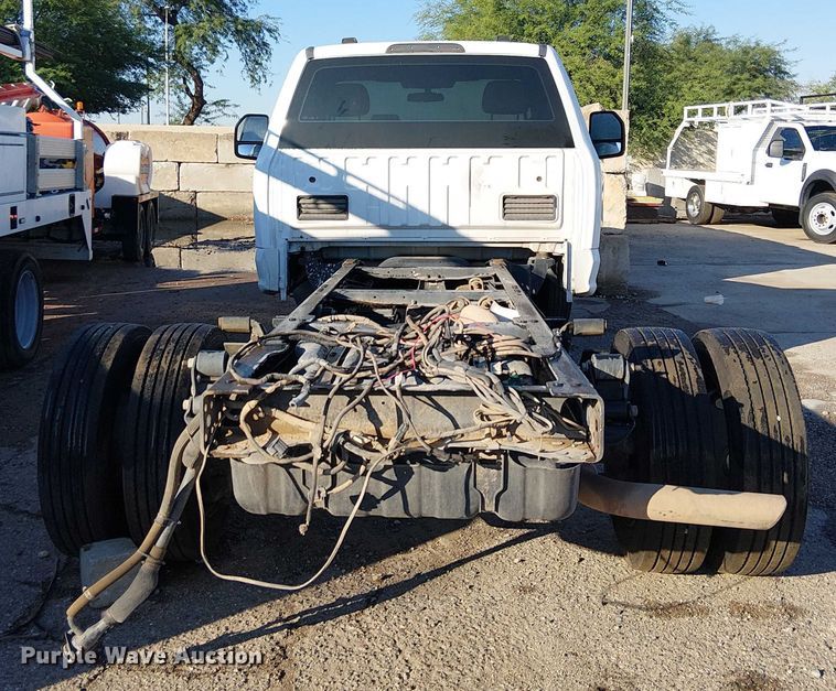 image for item EE4998 2021 Ford F450 Super Duty truck cab and chassis