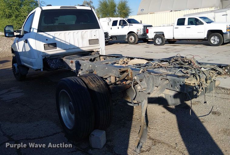 image for item EE4998 2021 Ford F450 Super Duty truck cab and chassis