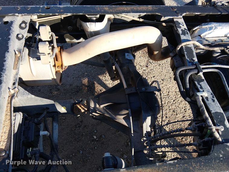 image for item EE4998 2021 Ford F450 Super Duty truck cab and chassis