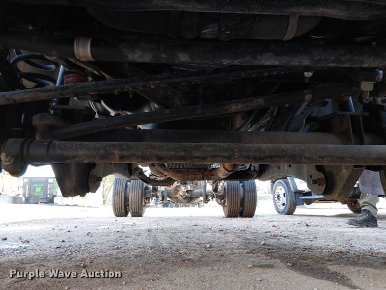 image for item EE4998 2021 Ford F450 Super Duty truck cab and chassis