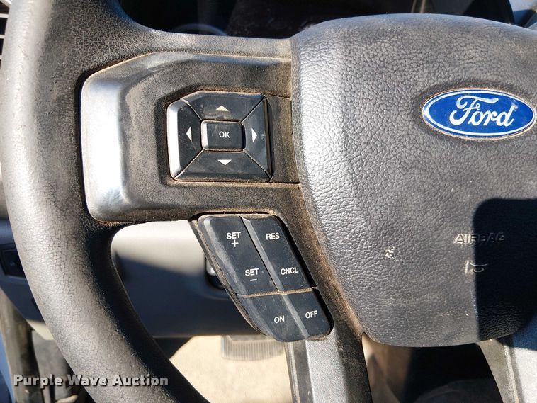 image for item EE4998 2021 Ford F450 Super Duty truck cab and chassis