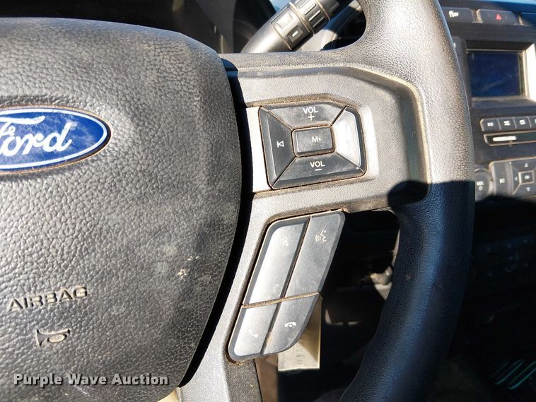 image for item EE4998 2021 Ford F450 Super Duty truck cab and chassis