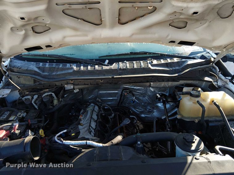 image for item EE4998 2021 Ford F450 Super Duty truck cab and chassis