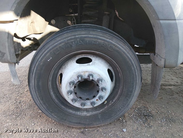 image for item EE4998 2021 Ford F450 Super Duty truck cab and chassis