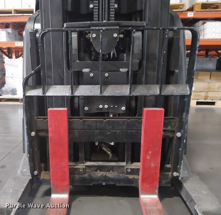 image for item EE5009 2023 Hyster N35ZR3-16.25 reach truck