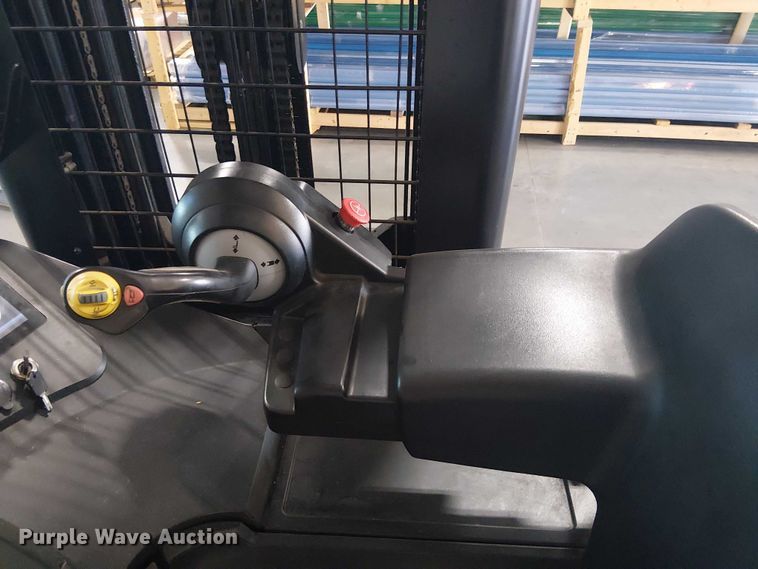 image for item EE5009 2023 Hyster N35ZR3-16.25 reach truck