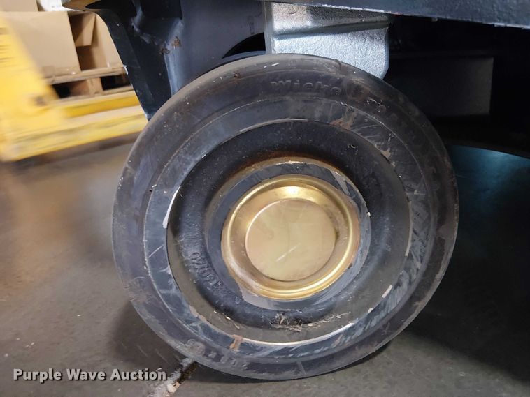 image for item EE5009 2023 Hyster N35ZR3-16.25 reach truck