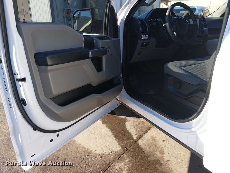 image for item EE5010 2020 Ford F150 SuperCrew pickup truck