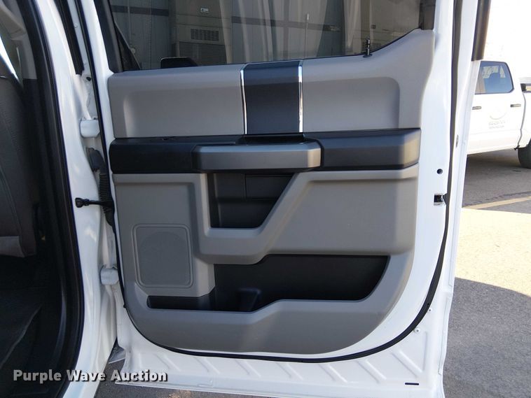 image for item EE5010 2020 Ford F150 SuperCrew pickup truck