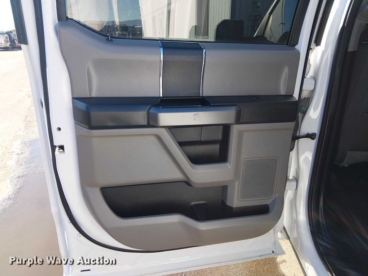 image for item EE5010 2020 Ford F150 SuperCrew pickup truck