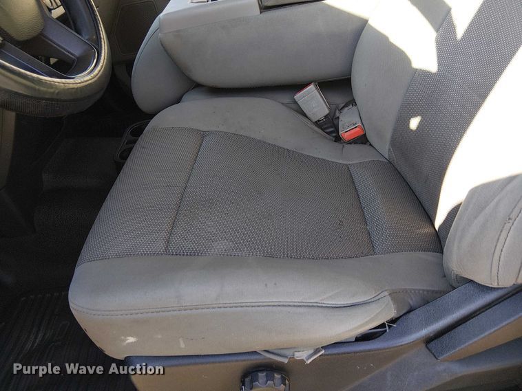 image for item EE5011 2018 Ford F250 Super Duty SuperCab pickup truck