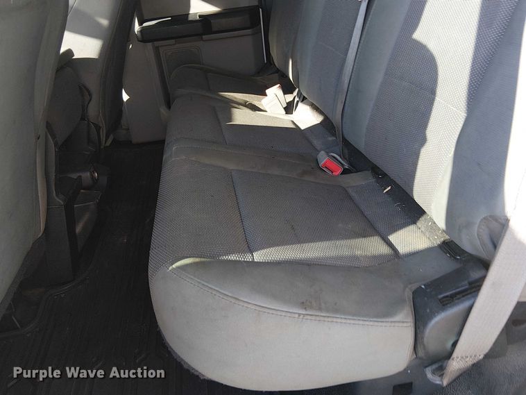 image for item EE5011 2018 Ford F250 Super Duty SuperCab pickup truck