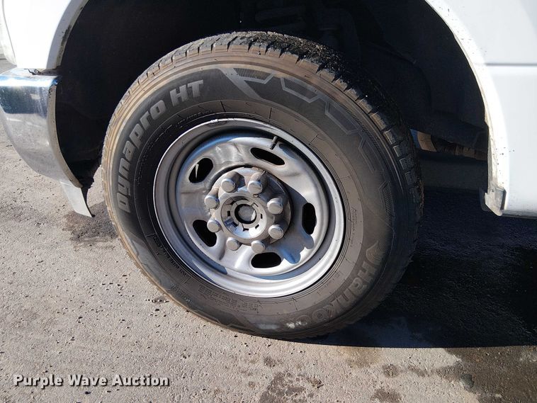 image for item EE5011 2018 Ford F250 Super Duty SuperCab pickup truck