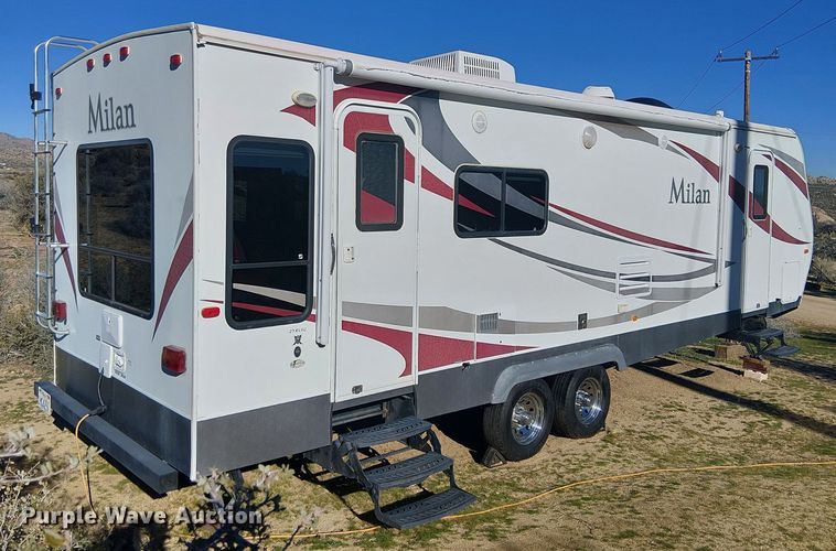 image for item EE5025 2013 Eclipse Recreational Vehicles MIT27RLSG camper