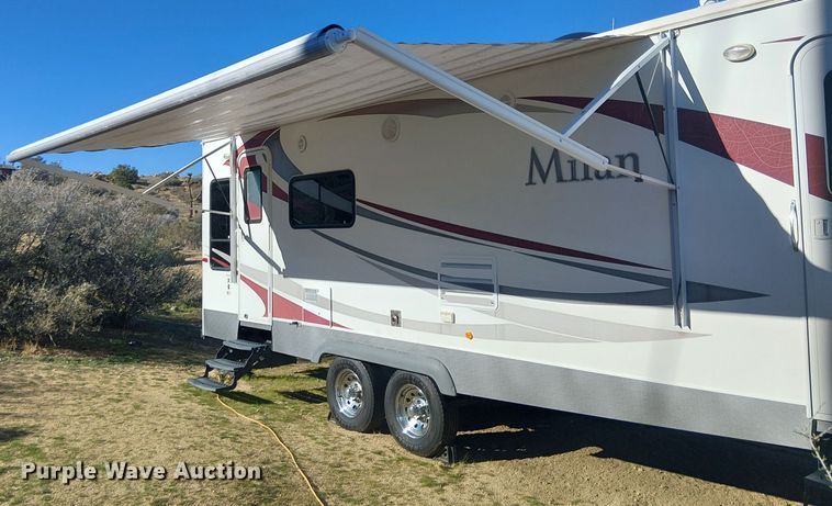 image for item EE5025 2013 Eclipse Recreational Vehicles MIT27RLSG camper