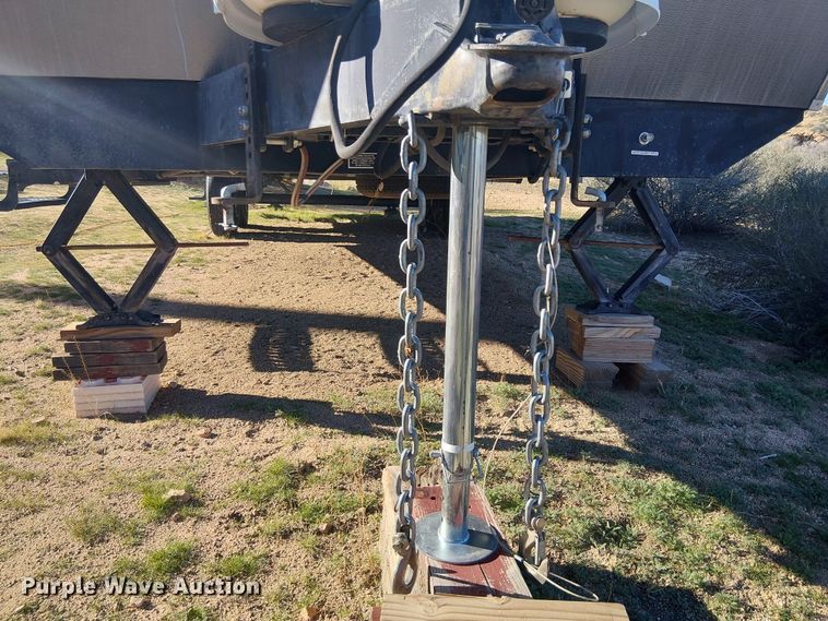 image for item EE5025 2013 Eclipse Recreational Vehicles MIT27RLSG camper