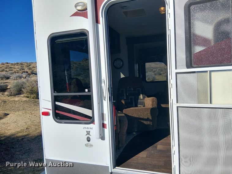 image for item EE5025 2013 Eclipse Recreational Vehicles MIT27RLSG camper