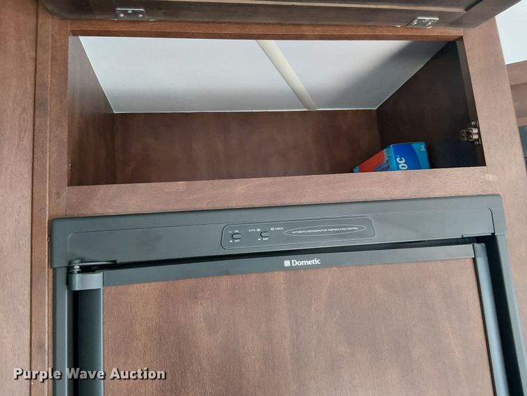 image for item EE5025 2013 Eclipse Recreational Vehicles MIT27RLSG camper