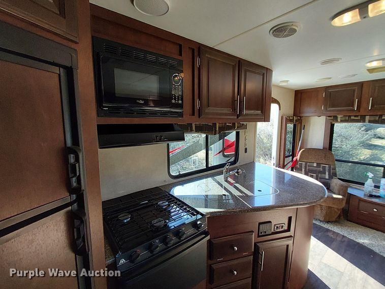 image for item EE5025 2013 Eclipse Recreational Vehicles MIT27RLSG camper