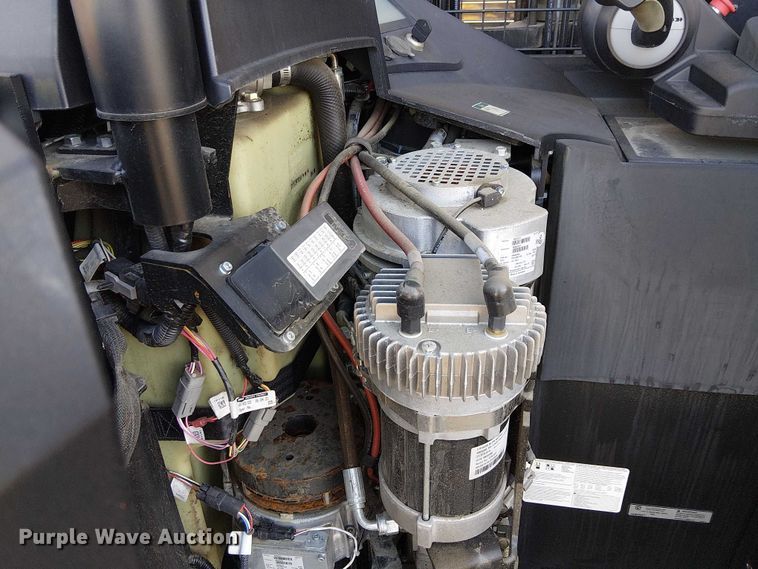 image for item EE5030 2023 Hyster N35ZR3 reach truck