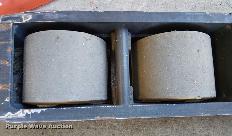 image for item EE5030 2023 Hyster N35ZR3 reach truck