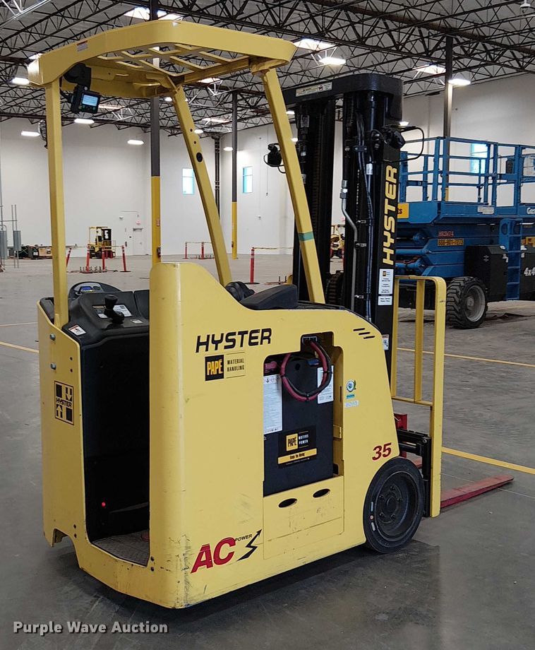MONTACARGAS ELéCTRICO 2023 HYSTER E35HSD318