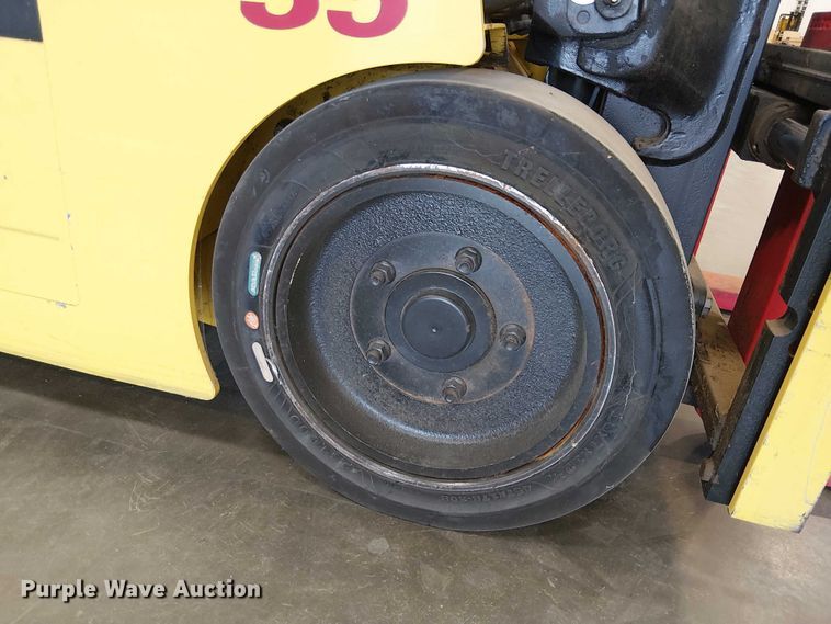 image for item EE5031 2023 Hyster E35HSD3-18 forklift