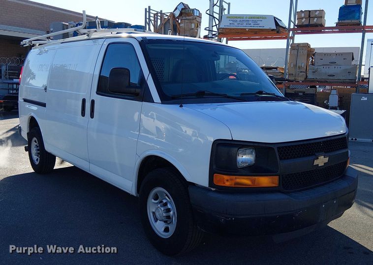 image for item EE5032 2015 Chevrolet Express van