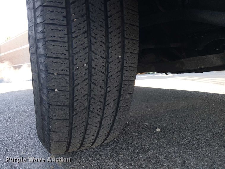 image for item EE5032 2015 Chevrolet Express van